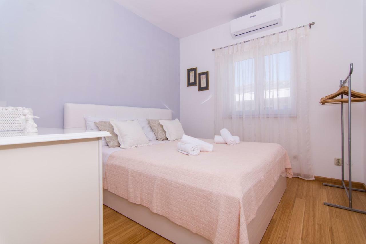 Apartmani Relax Kaštela Zewnętrze zdjęcie